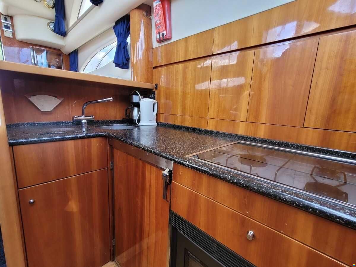 Princess 38