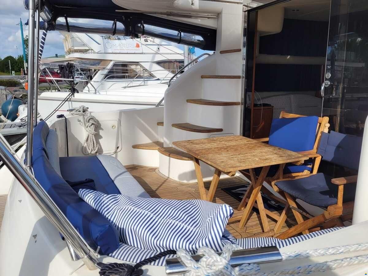 Princess 38