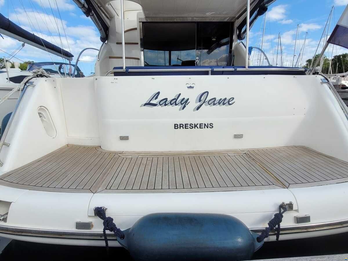 Princess 38