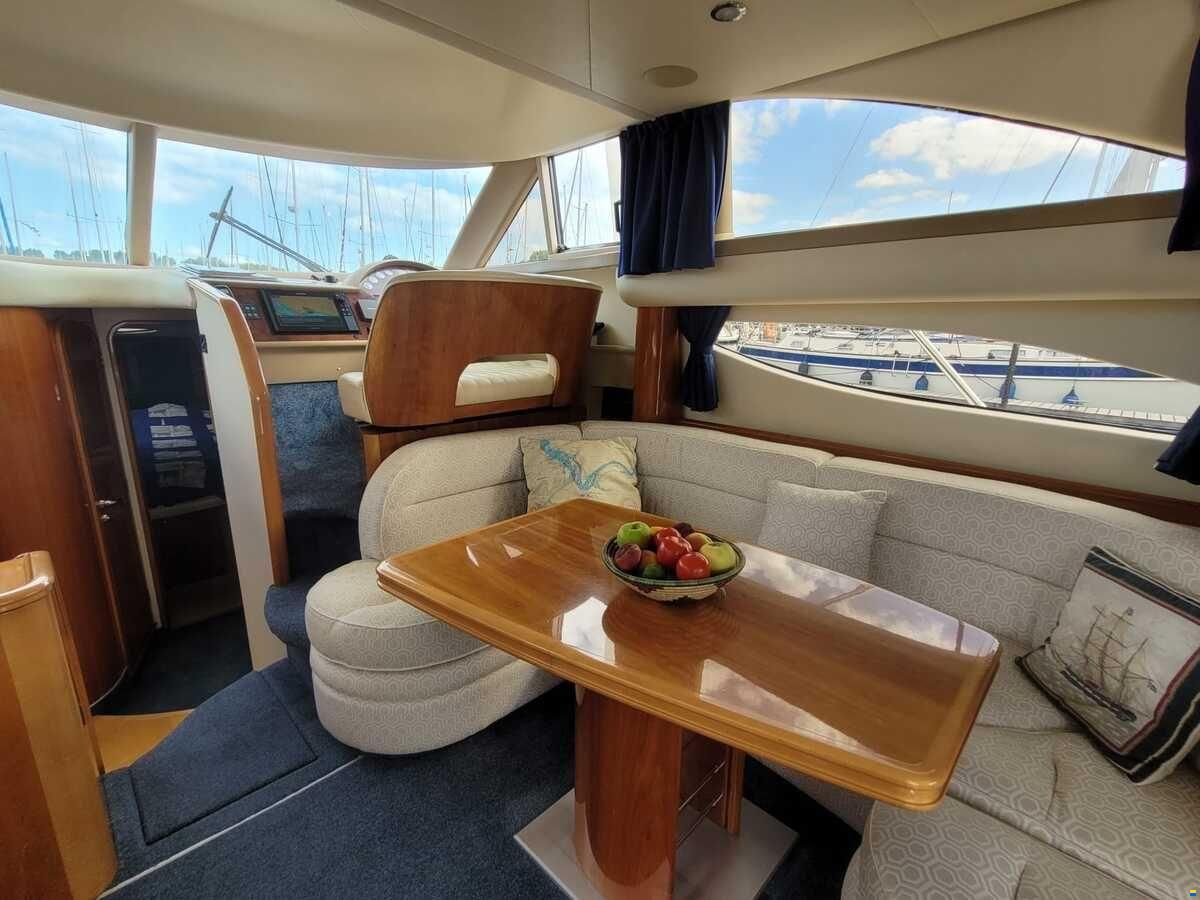 Princess 38