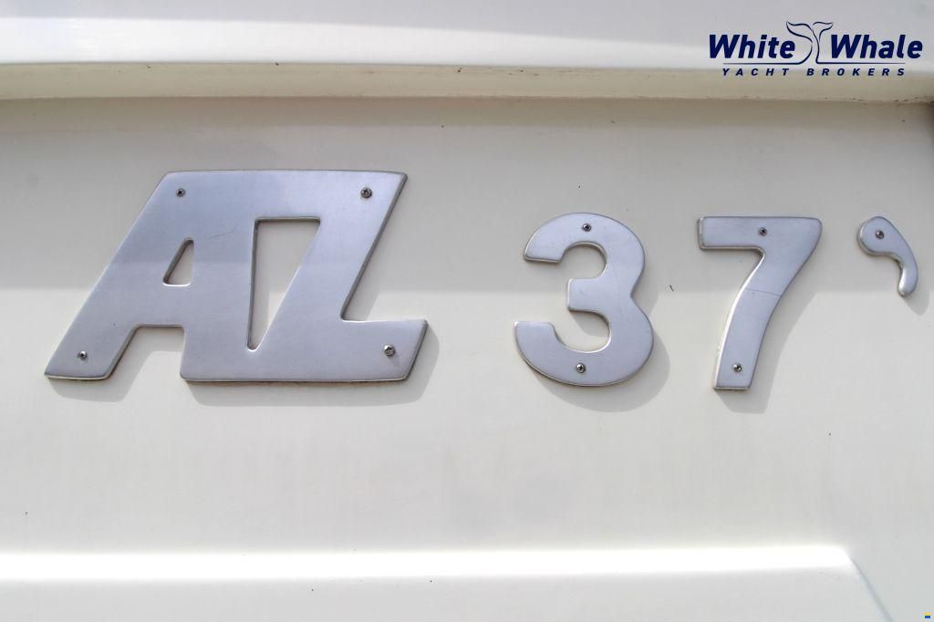 Azimut 37 FLY