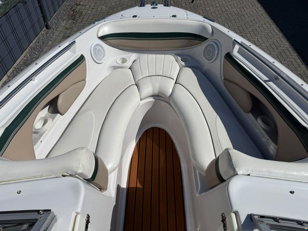 Four Winns Horizon 210