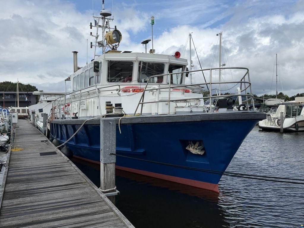 Multi functioneel zeegaand werkschip Gec
