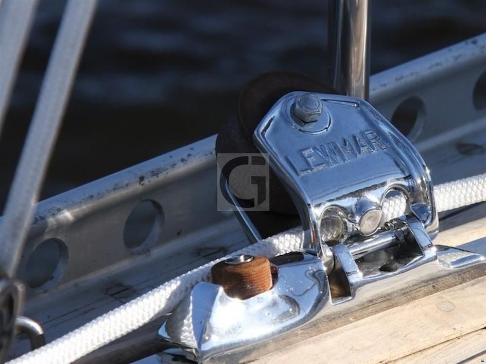 Nautor Swan 44