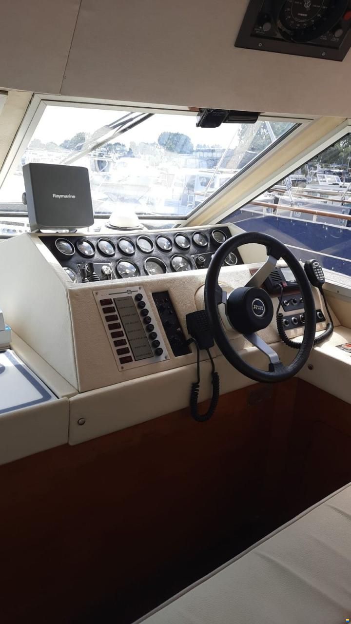 Princess 38 Flybridge