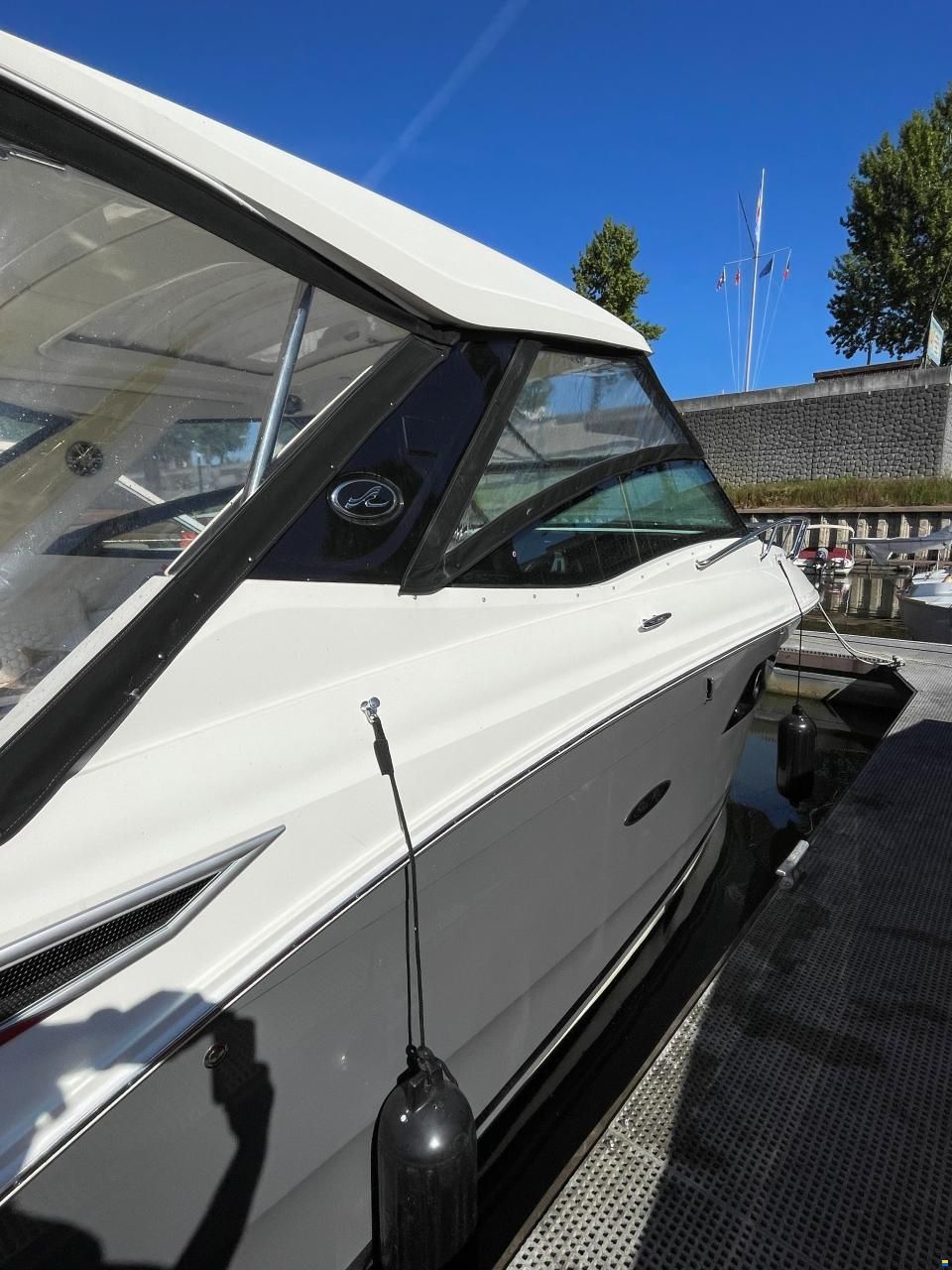 Sea Ray 320 Sundancer