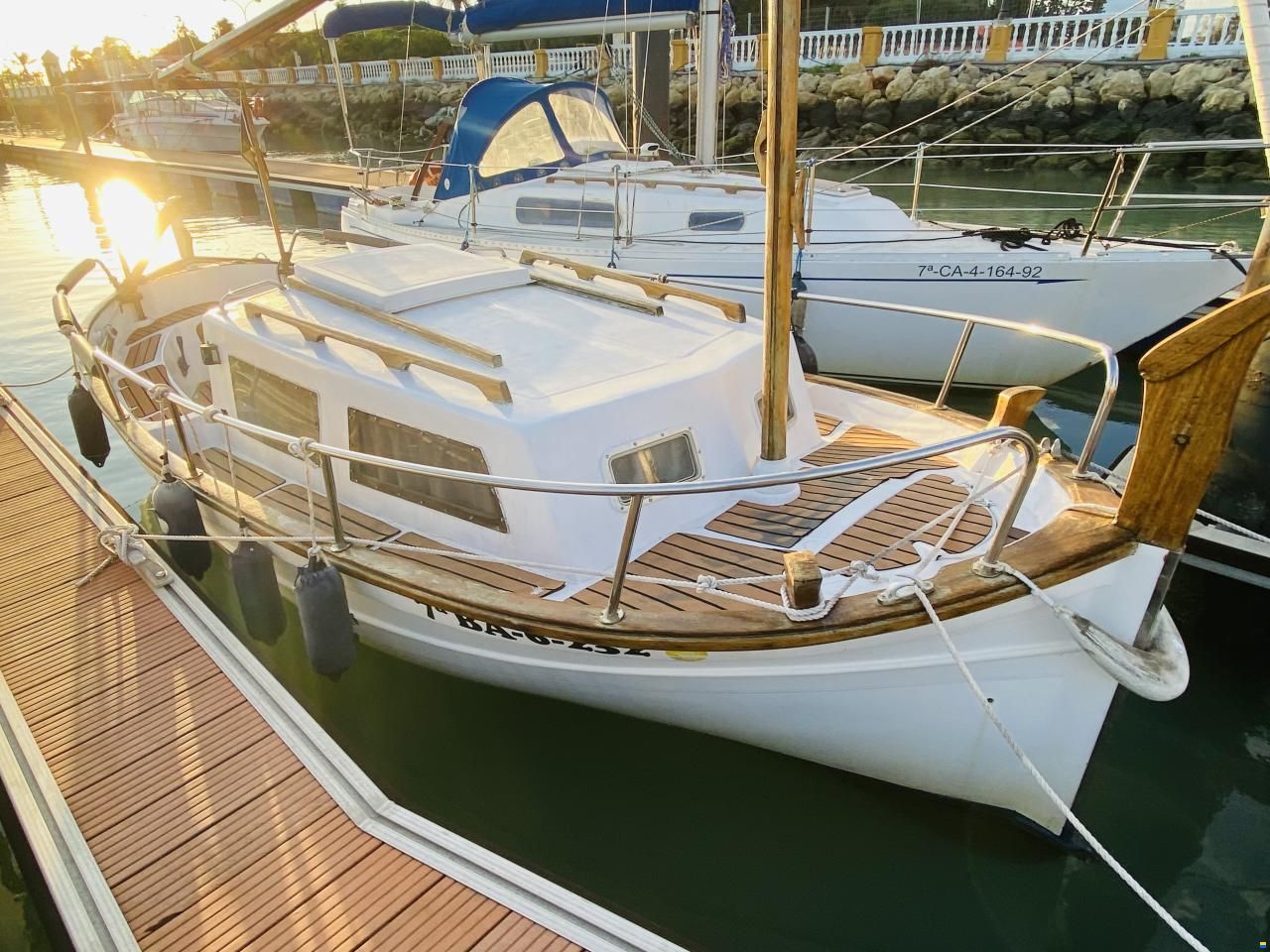 MENORQUIN YACHTS