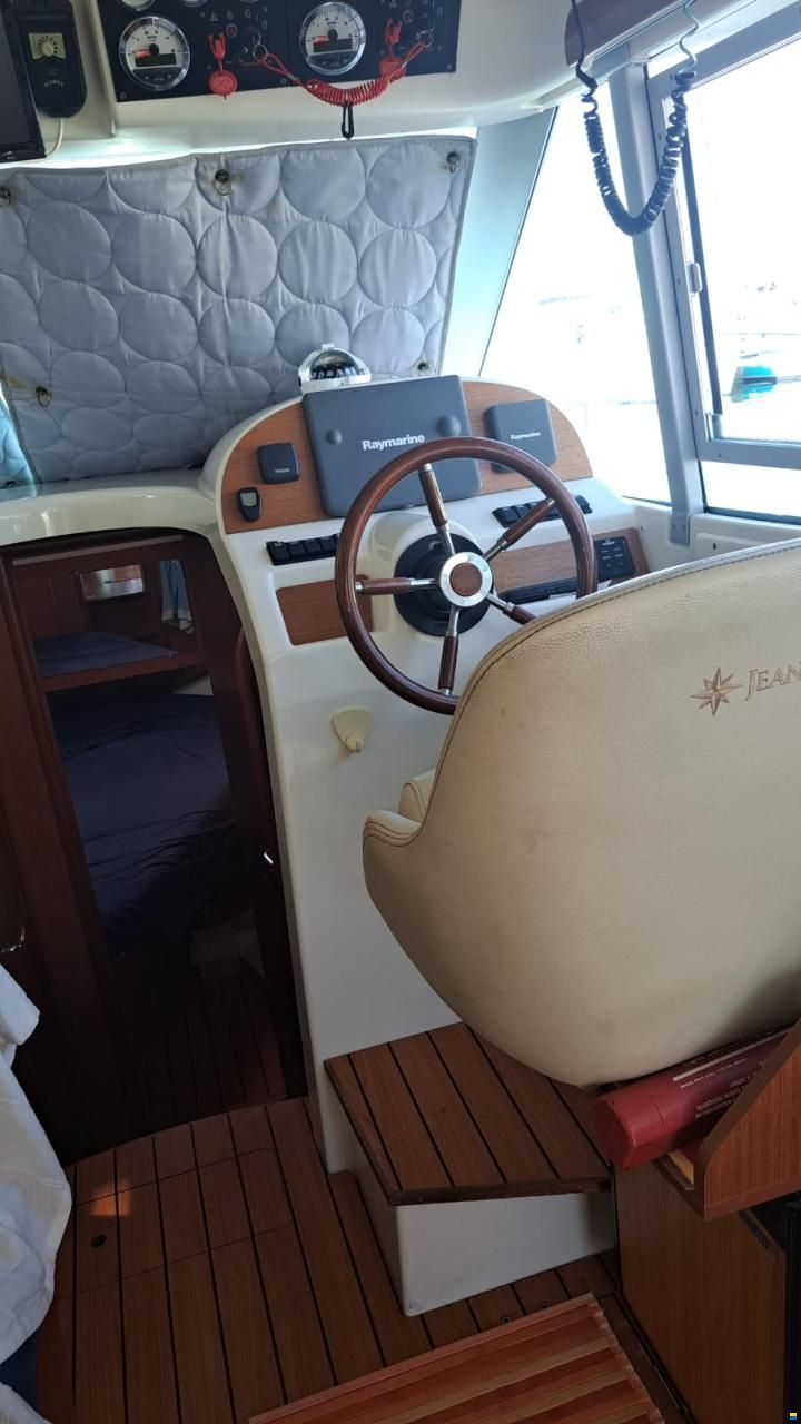Jeanneau MERRY FISHER 925
