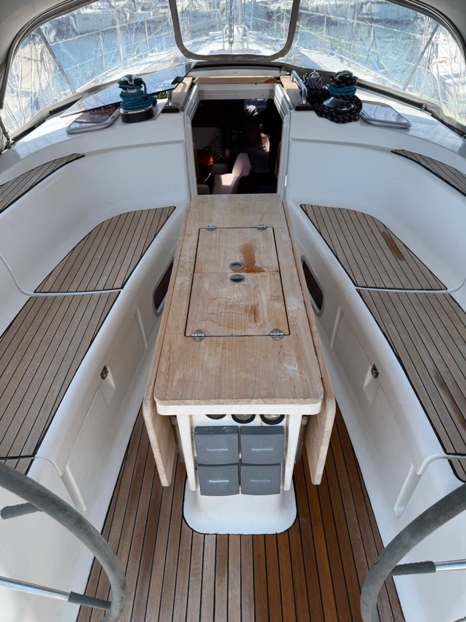 Bavaria 39