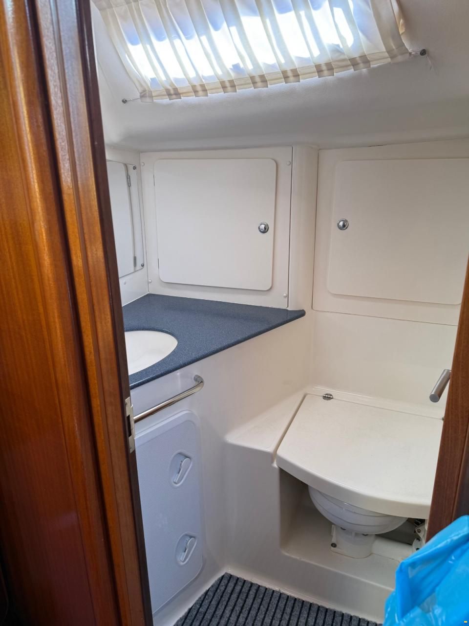Bavaria 39