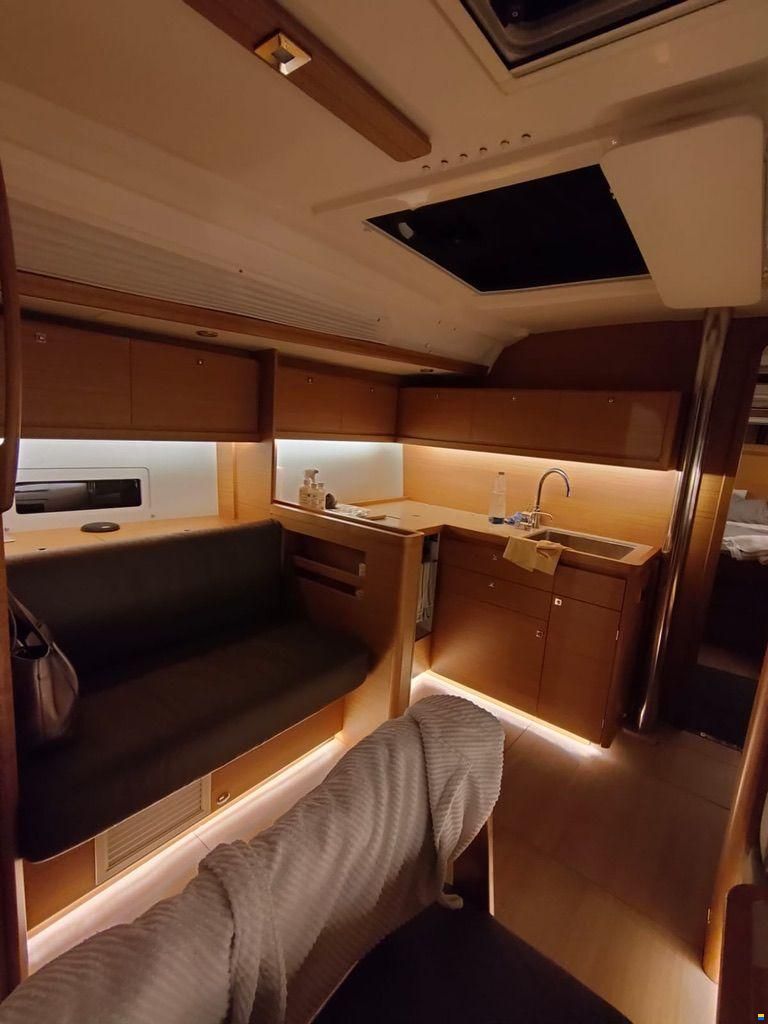 Dufour 430 large