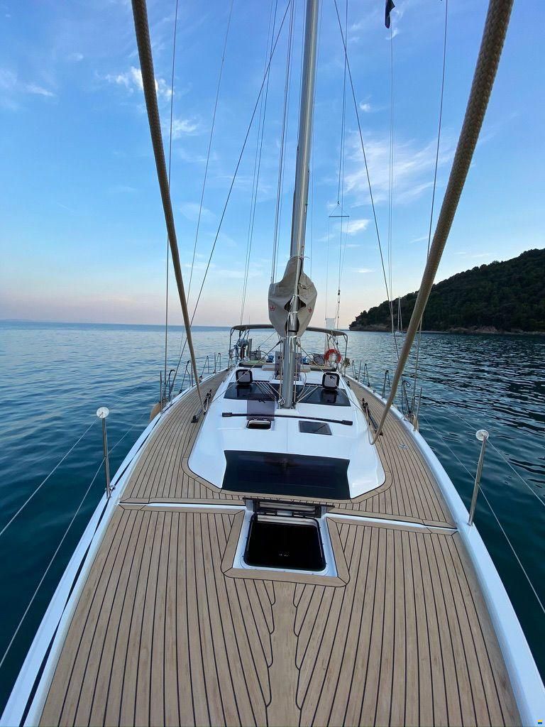 Dufour 430 large