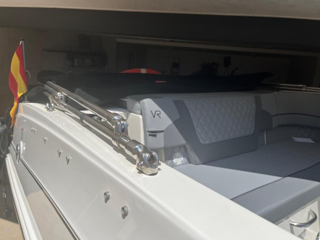 Bayliner VR 5