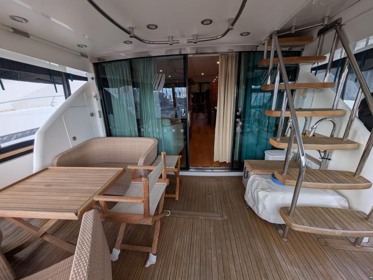 Fairline 68
