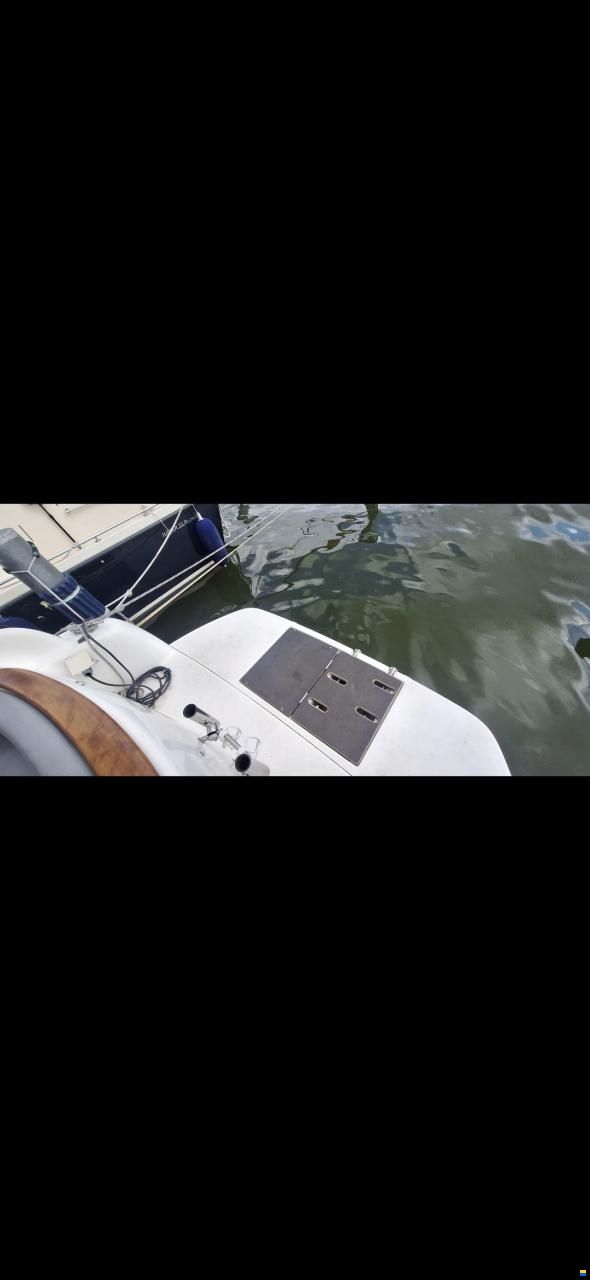 Jeanneau Leader 805