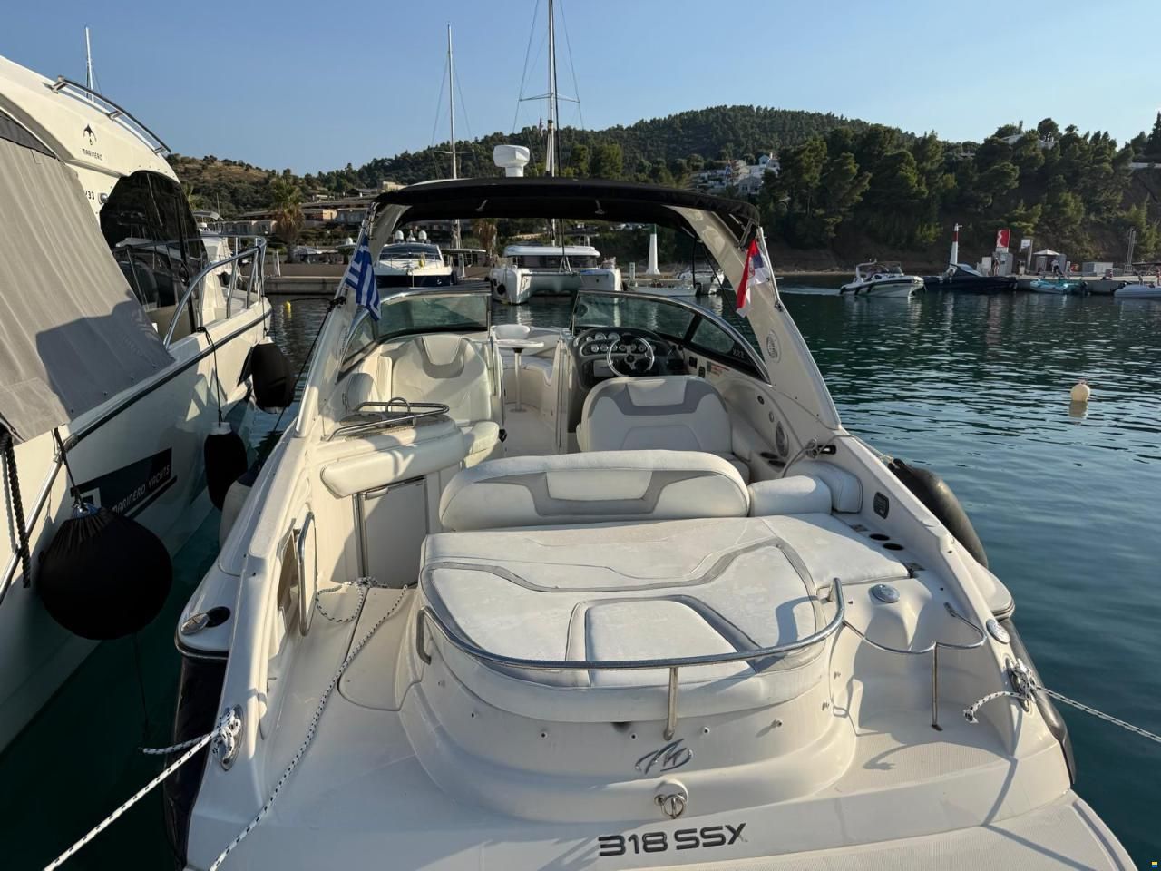 Monterey 318 SSX