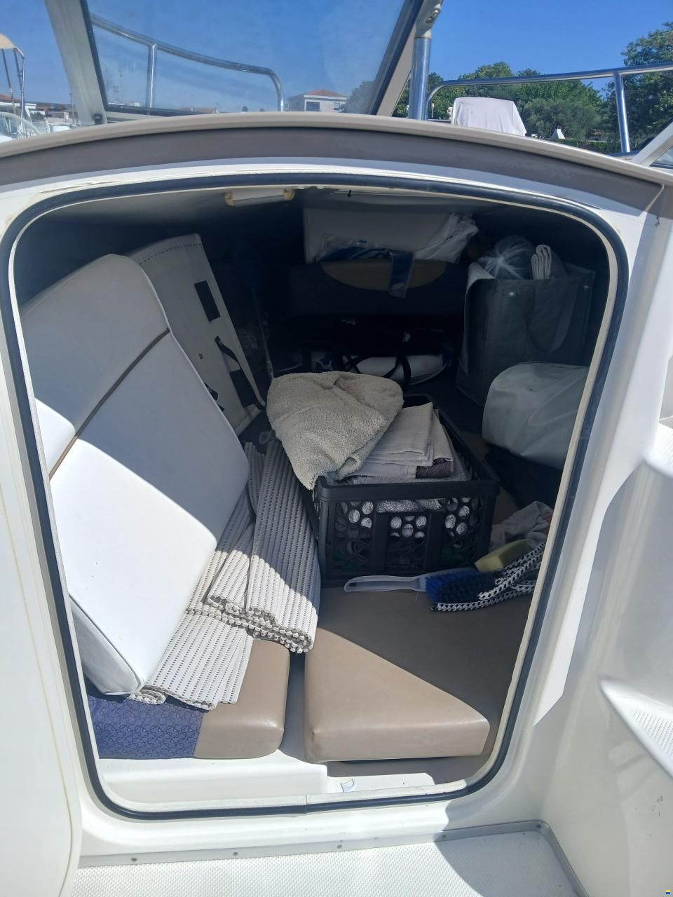 Bayliner 602 Capri