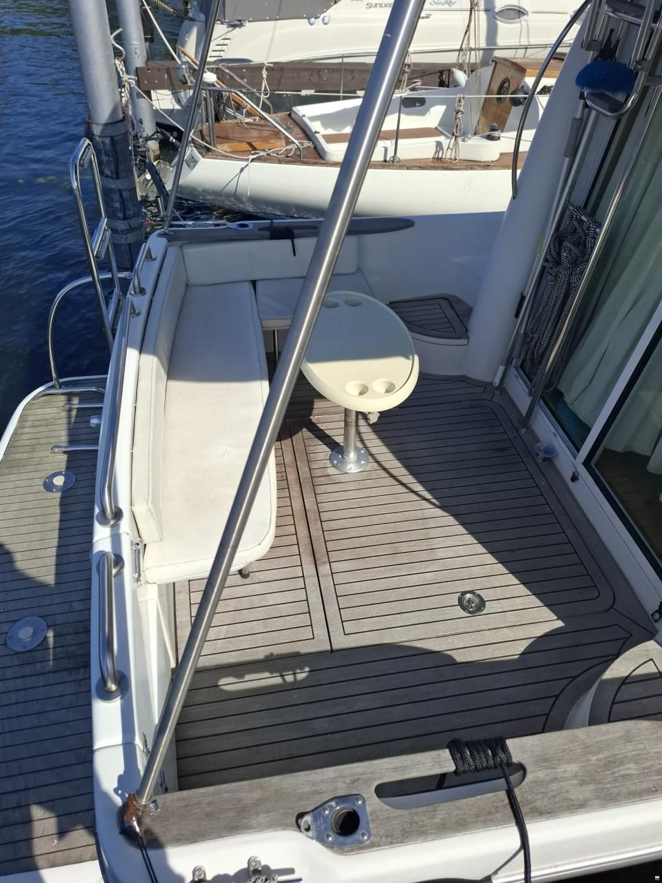 Sessa Dorado 28