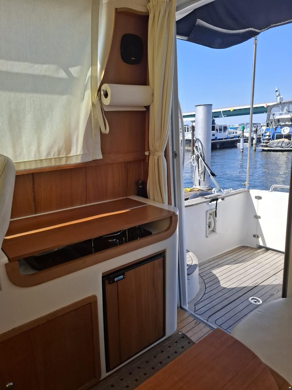 Sessa Dorado 28