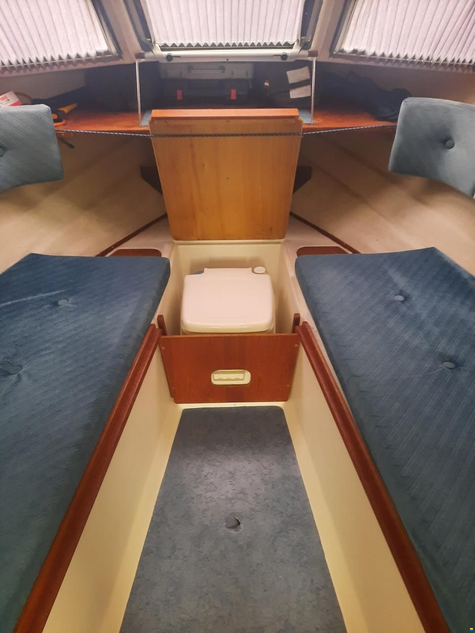 Uttern Vorderkajütboot