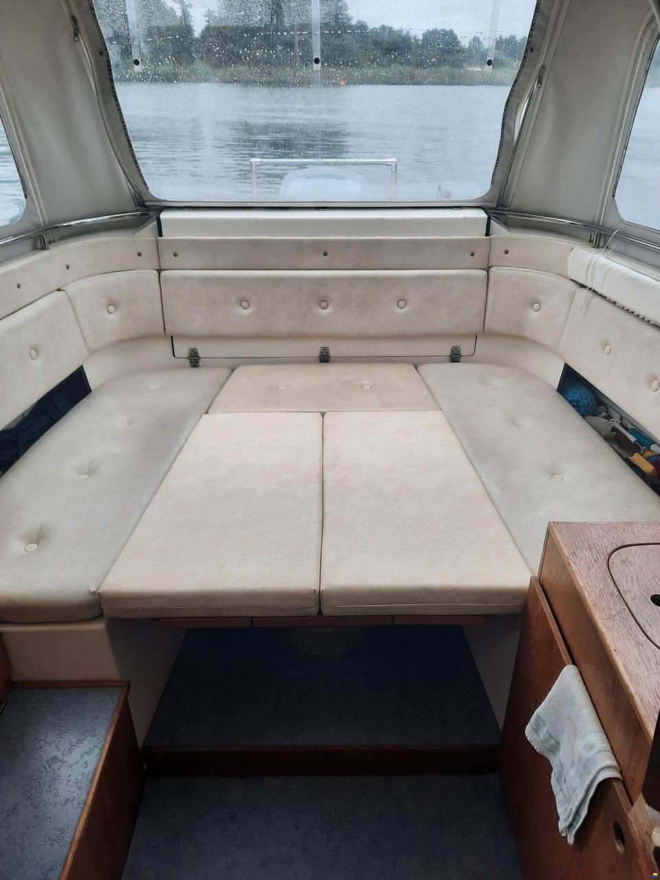 Uttern Vorderkajütboot