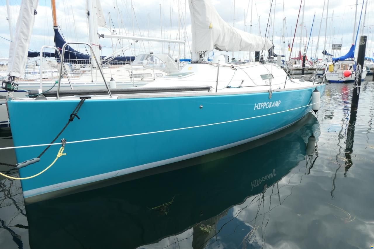 Beneteau First 27.7