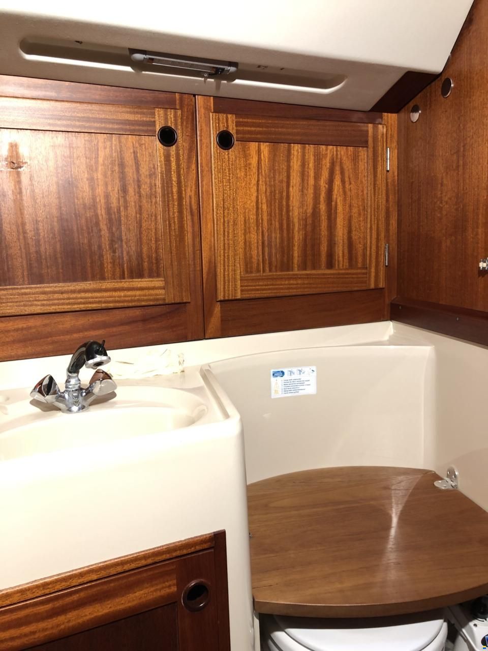 Sweden Yachts 340