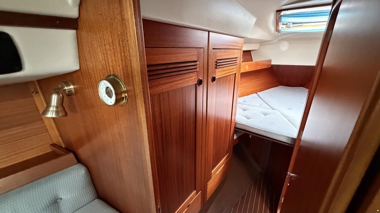 Sweden Yachts 340