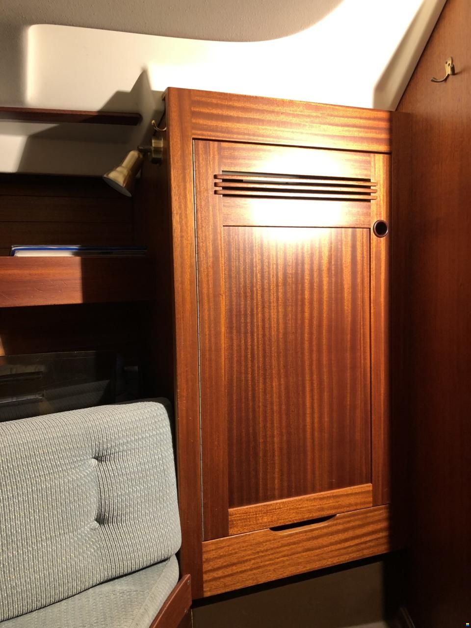 Sweden Yachts 340