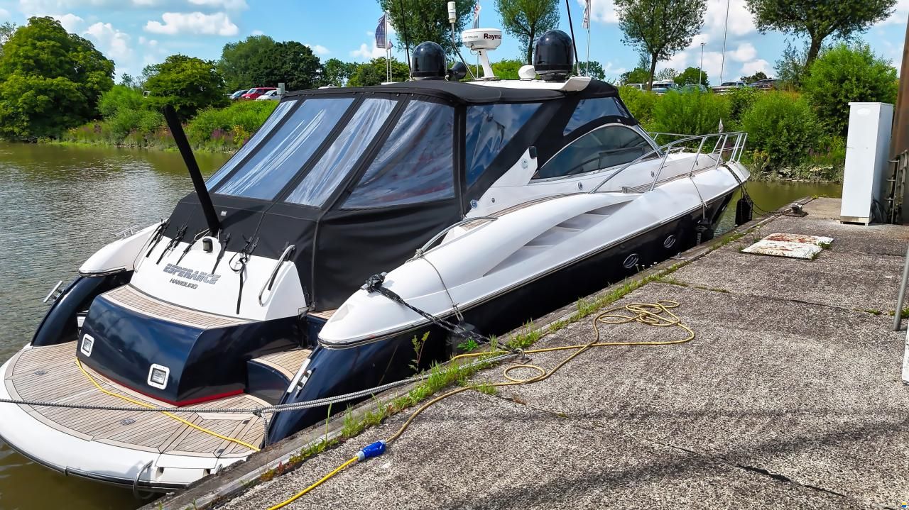 Sunseeker Camargue 50