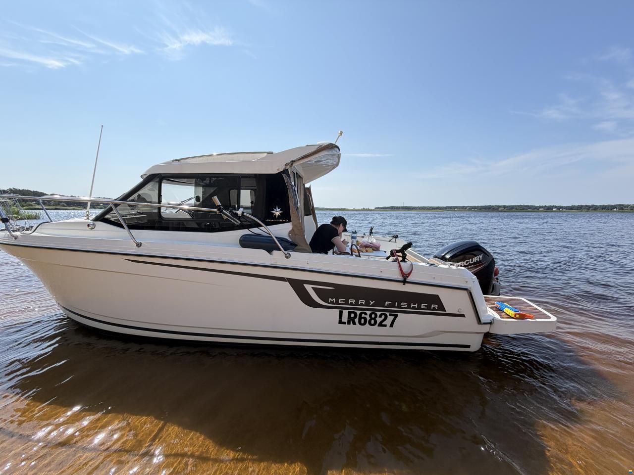 Jeanneau Merry Fisher 695
