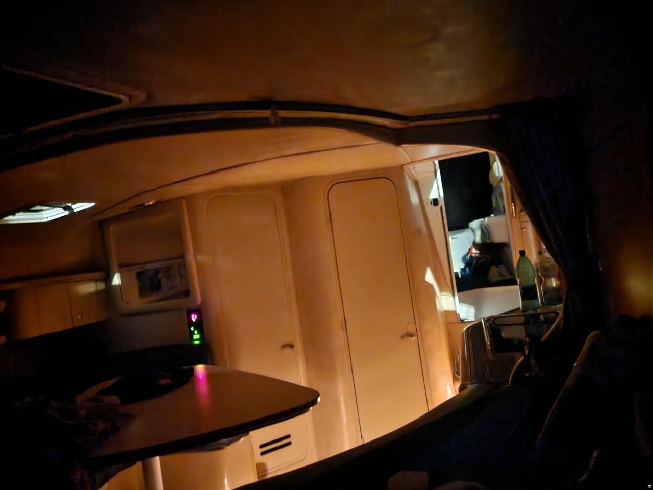 Sea Ray 310