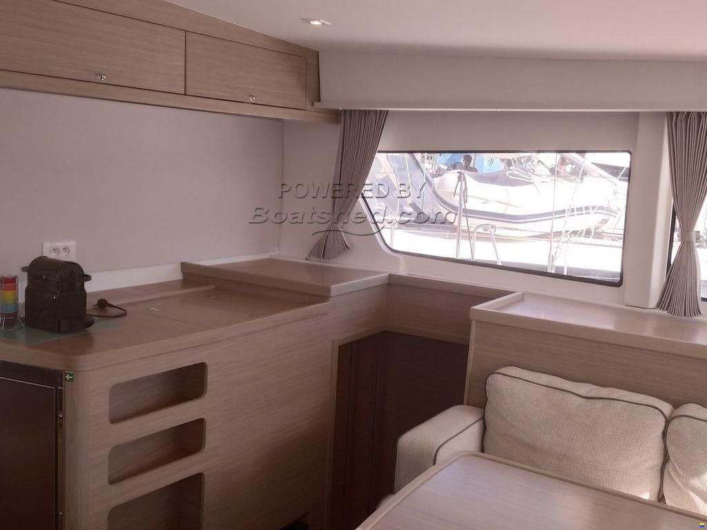 Lagoon 42