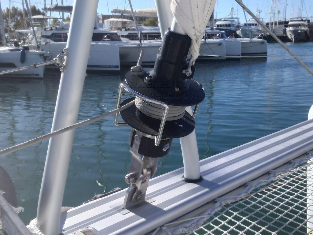 Lagoon 42