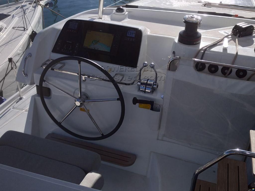 Lagoon 42