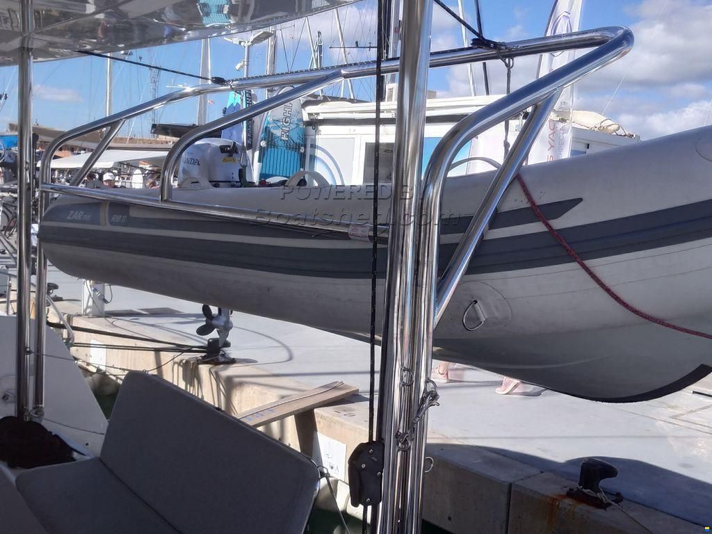 Lagoon 42
