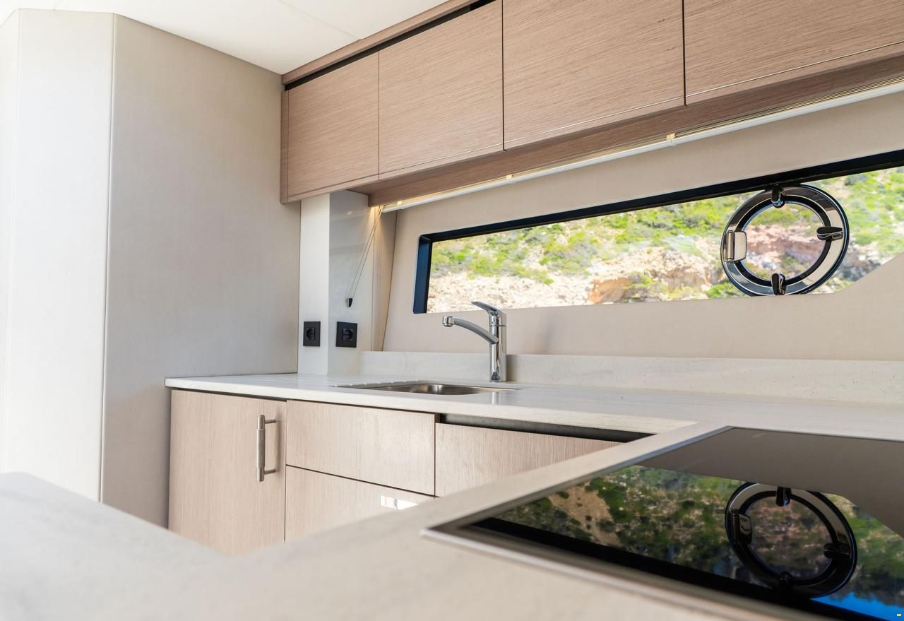 Sunseeker 55 EVO
