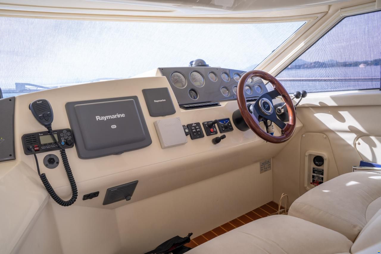 Sealine 42.5 Fly