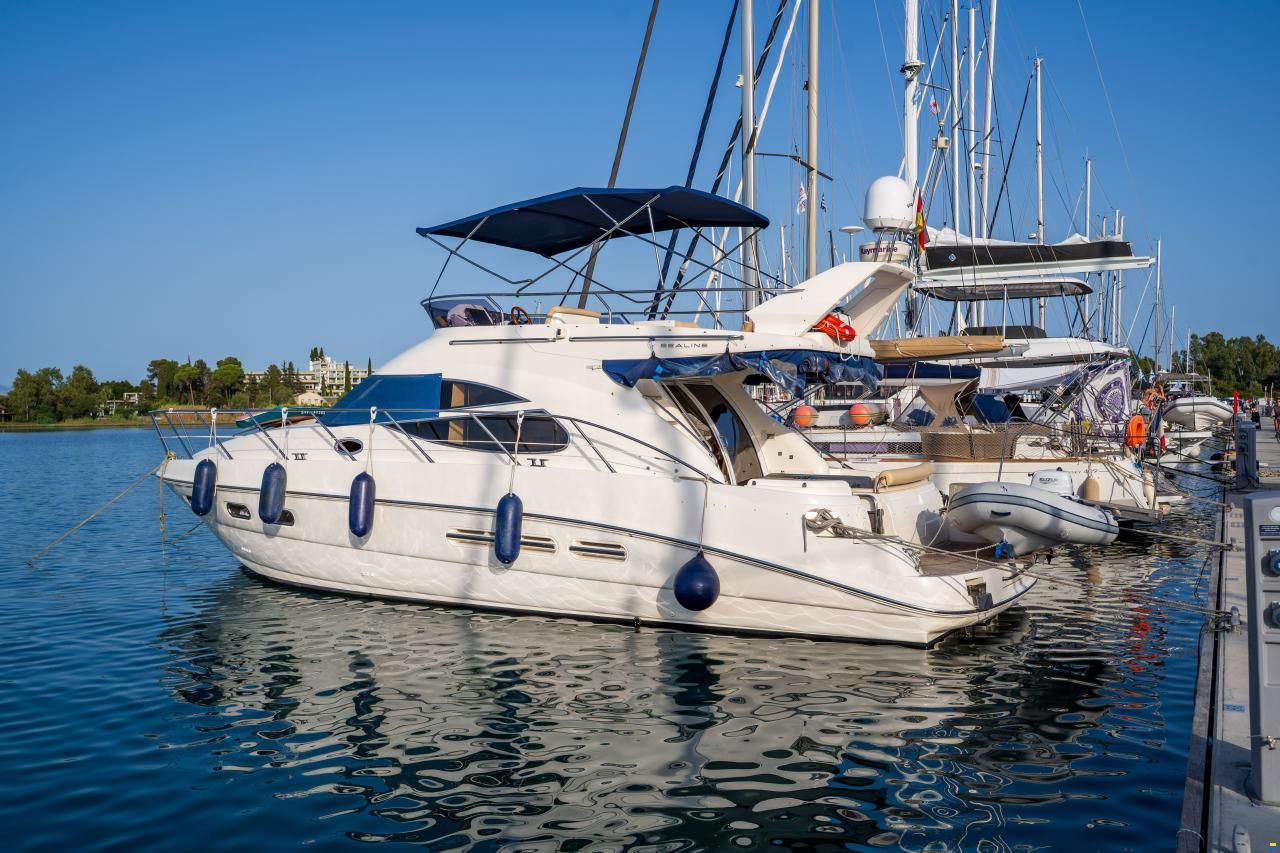 Sealine 42.5 Fly