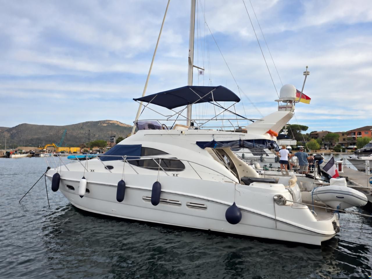 Sealine 42.5 Fly