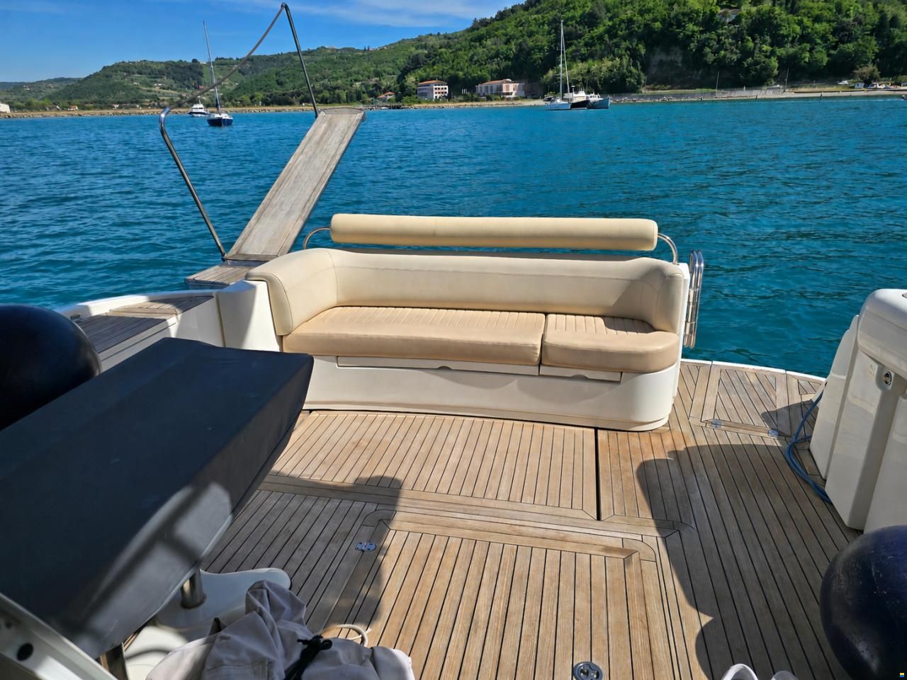 Sealine 42.5 Fly