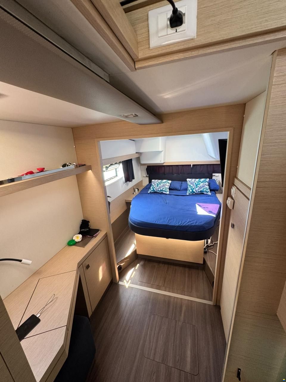 Fountaine Pajot Lucia 40