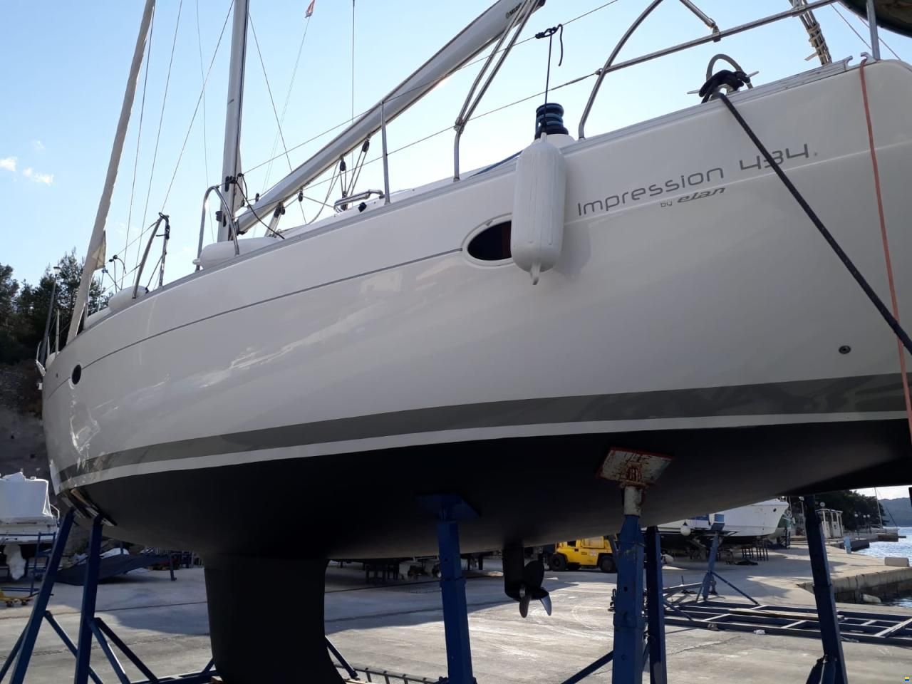 Elan 434 Impression