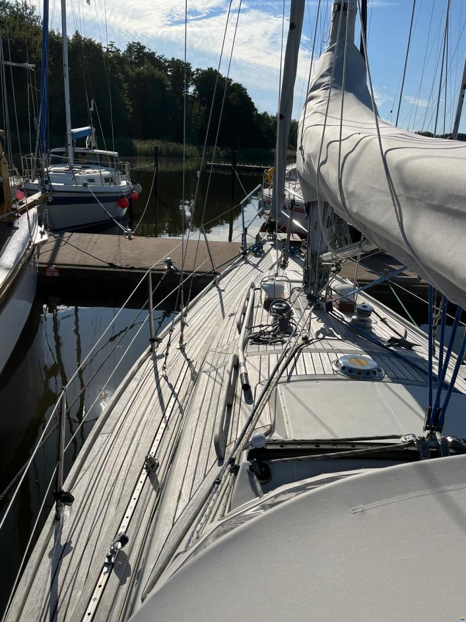 Bianca Commander 31