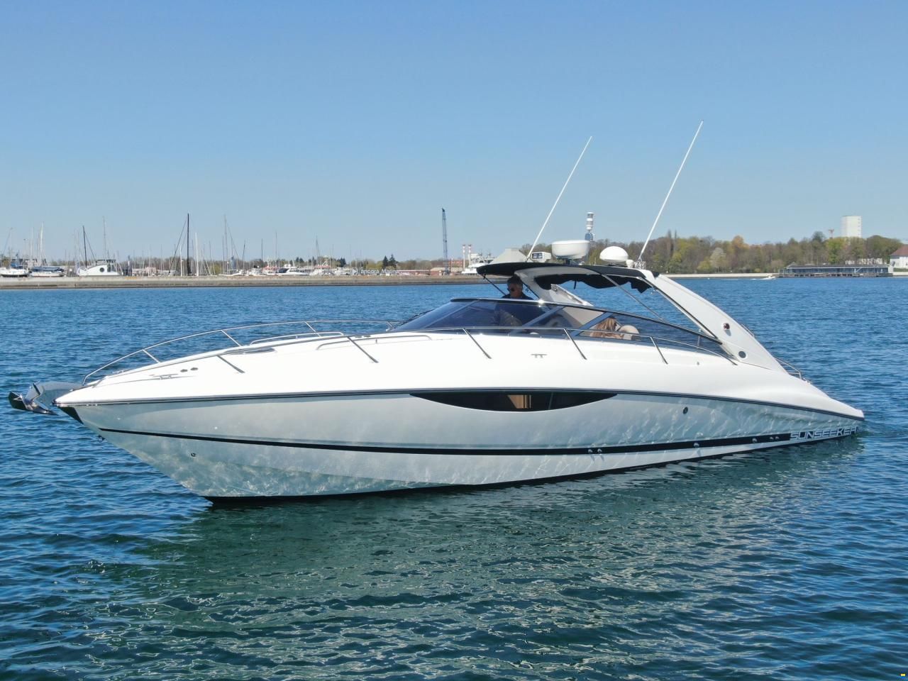 Sunseeker Superhawk 43