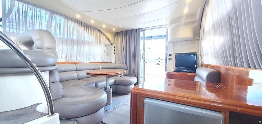 Azimut 39 Fly