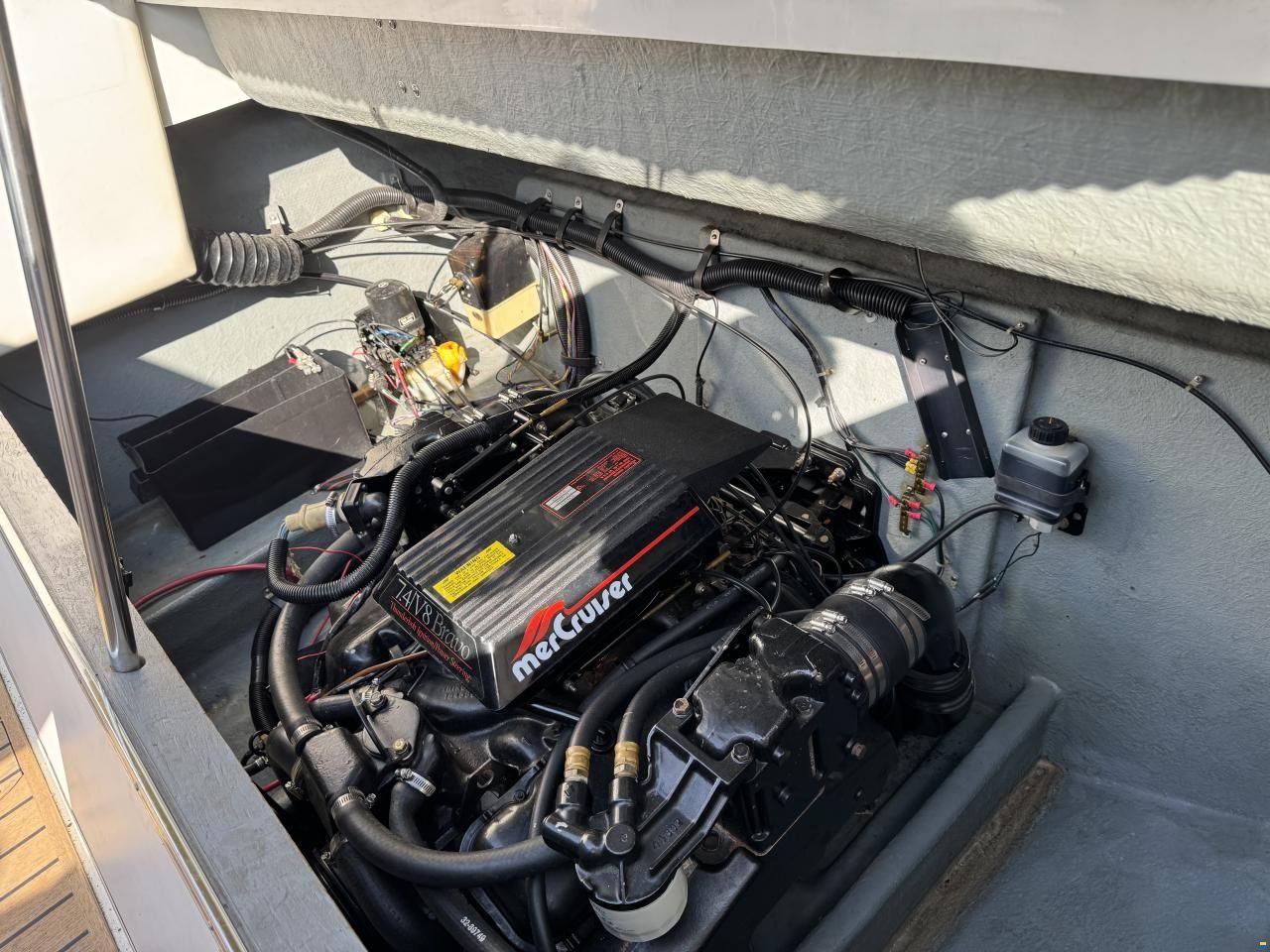 Sea Ray 260 CC