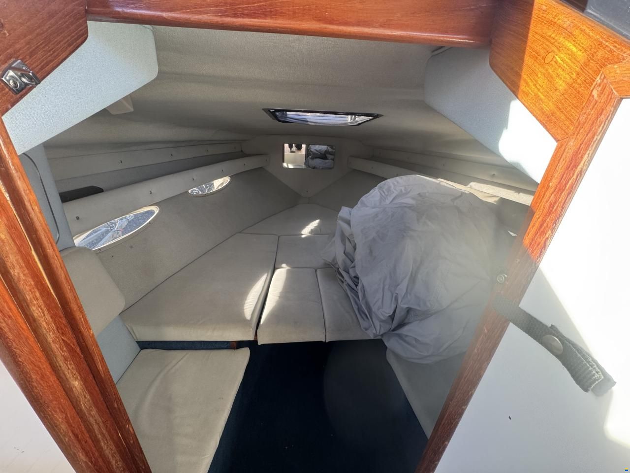 Sea Ray 260 CC