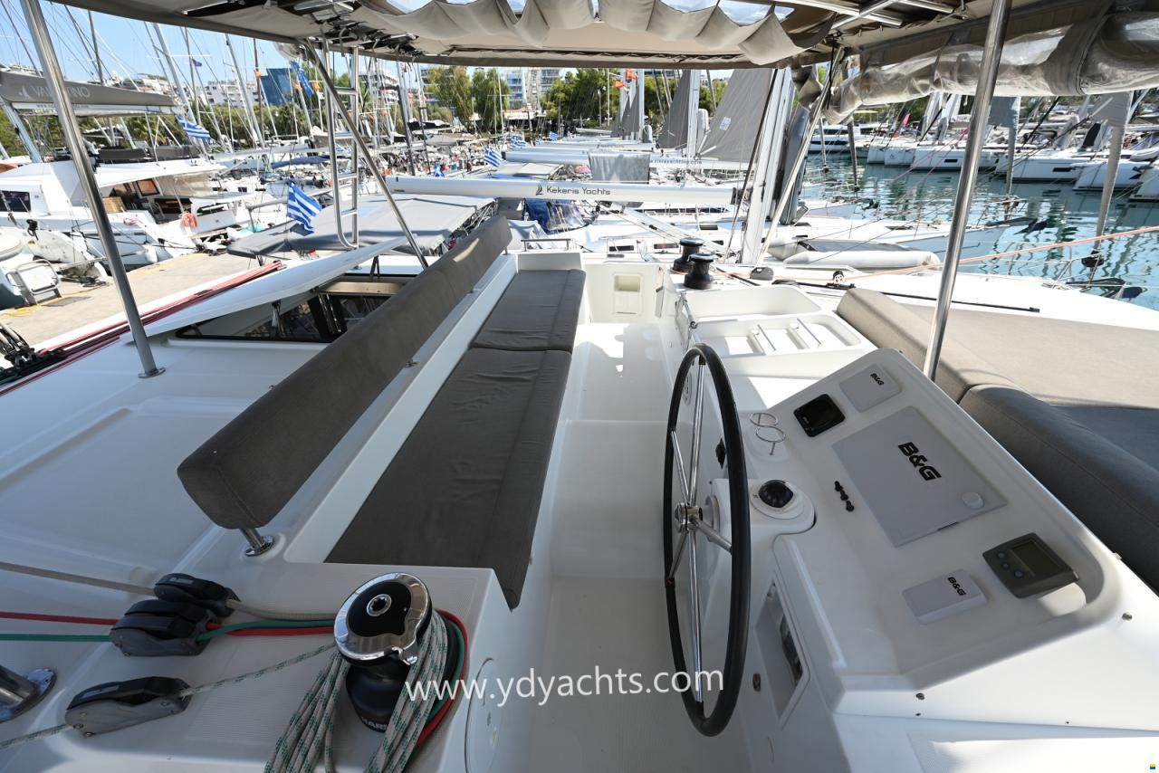 Lagoon 450 F