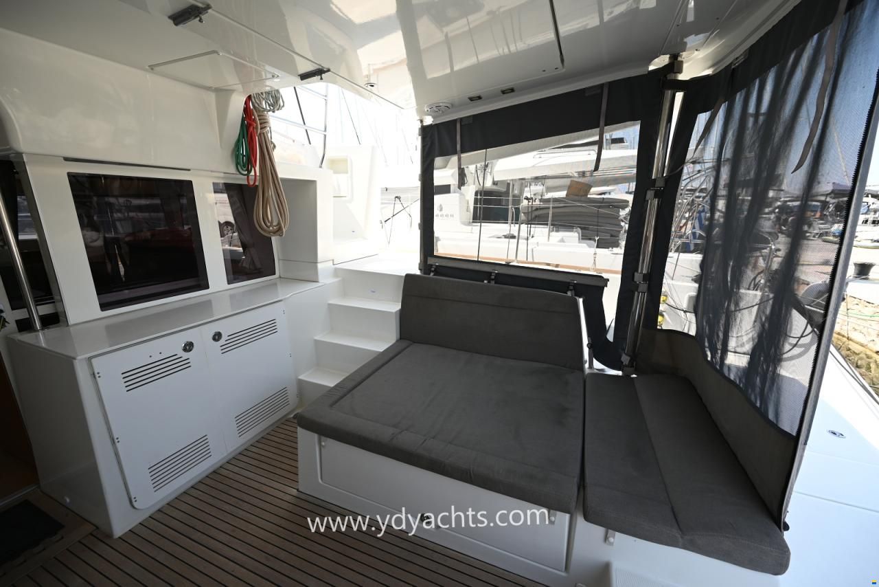 Lagoon 450 F